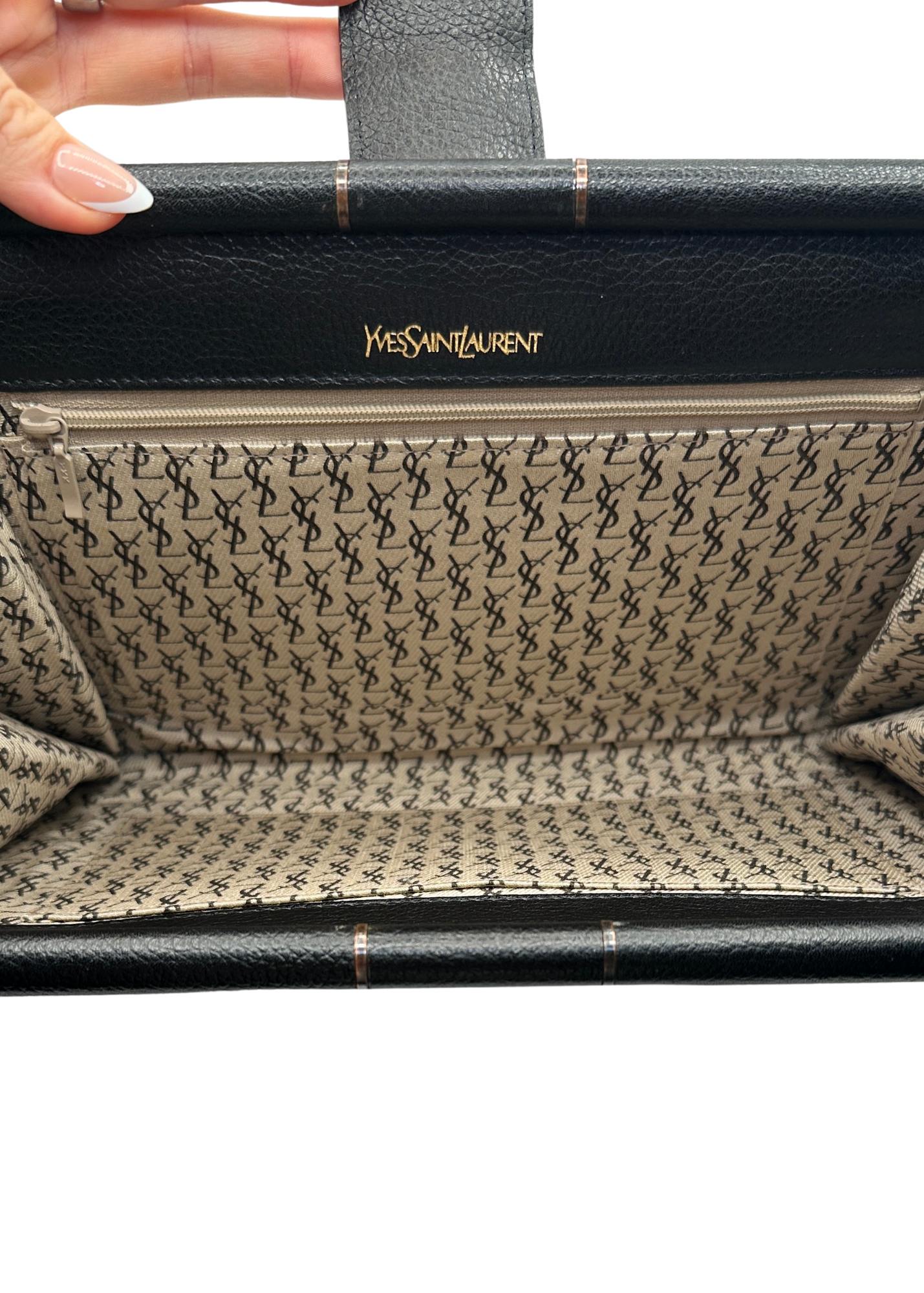 YVES SAINT LAURENT CLUTCH