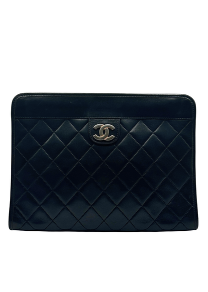 CHANEL MATELASSÉ CLUTCH