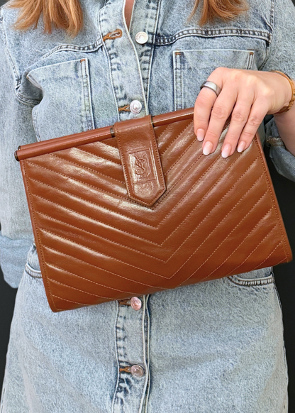 YVES SAINT LAURENT CLUTCH