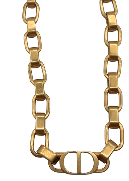 DIOR NECKLACE
