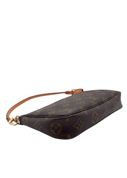 LOUIS VUITTON POCHETTE