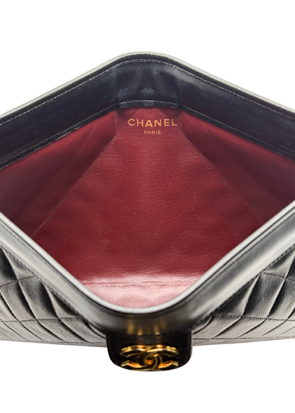 CHANEL MATELASSÉ CLUTCH