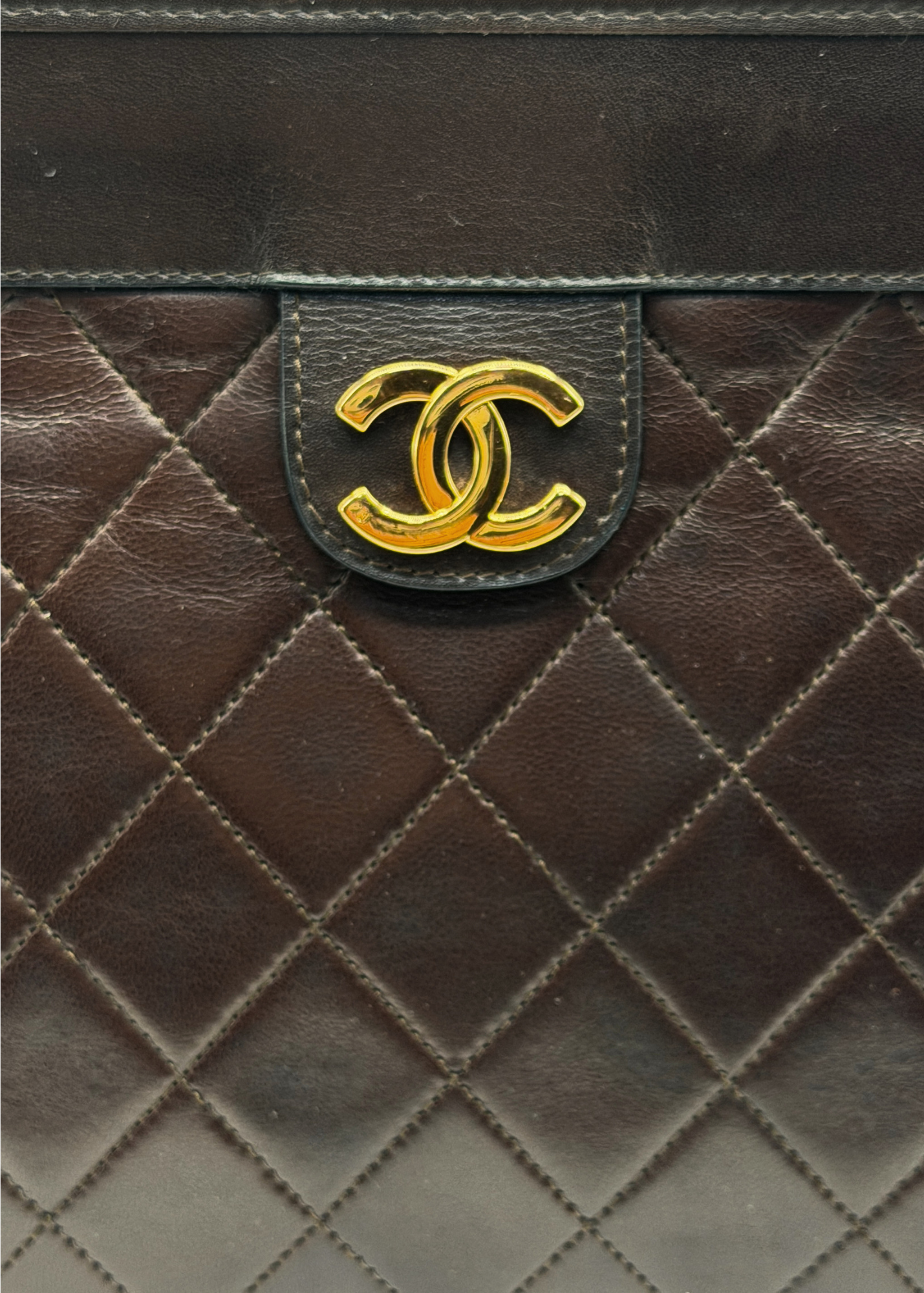 CHANEL MATELASSÉ CLUTCH