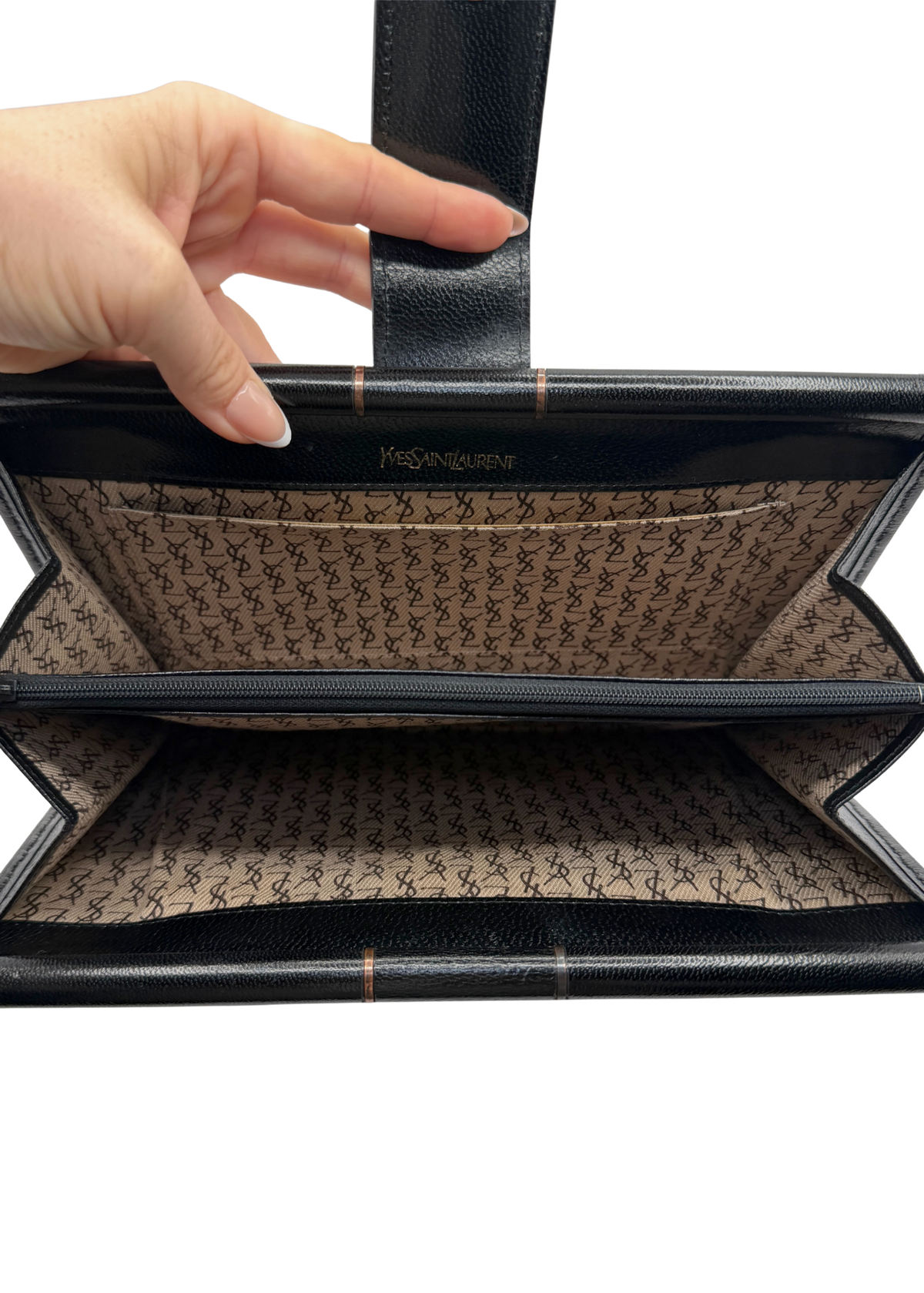 YVES SAINT LAURENT CASSANDRA CLUTCH