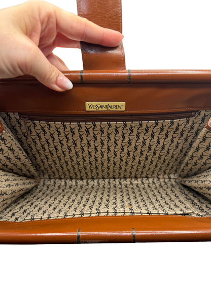 YVES SAINT LAURENT CLUTCH
