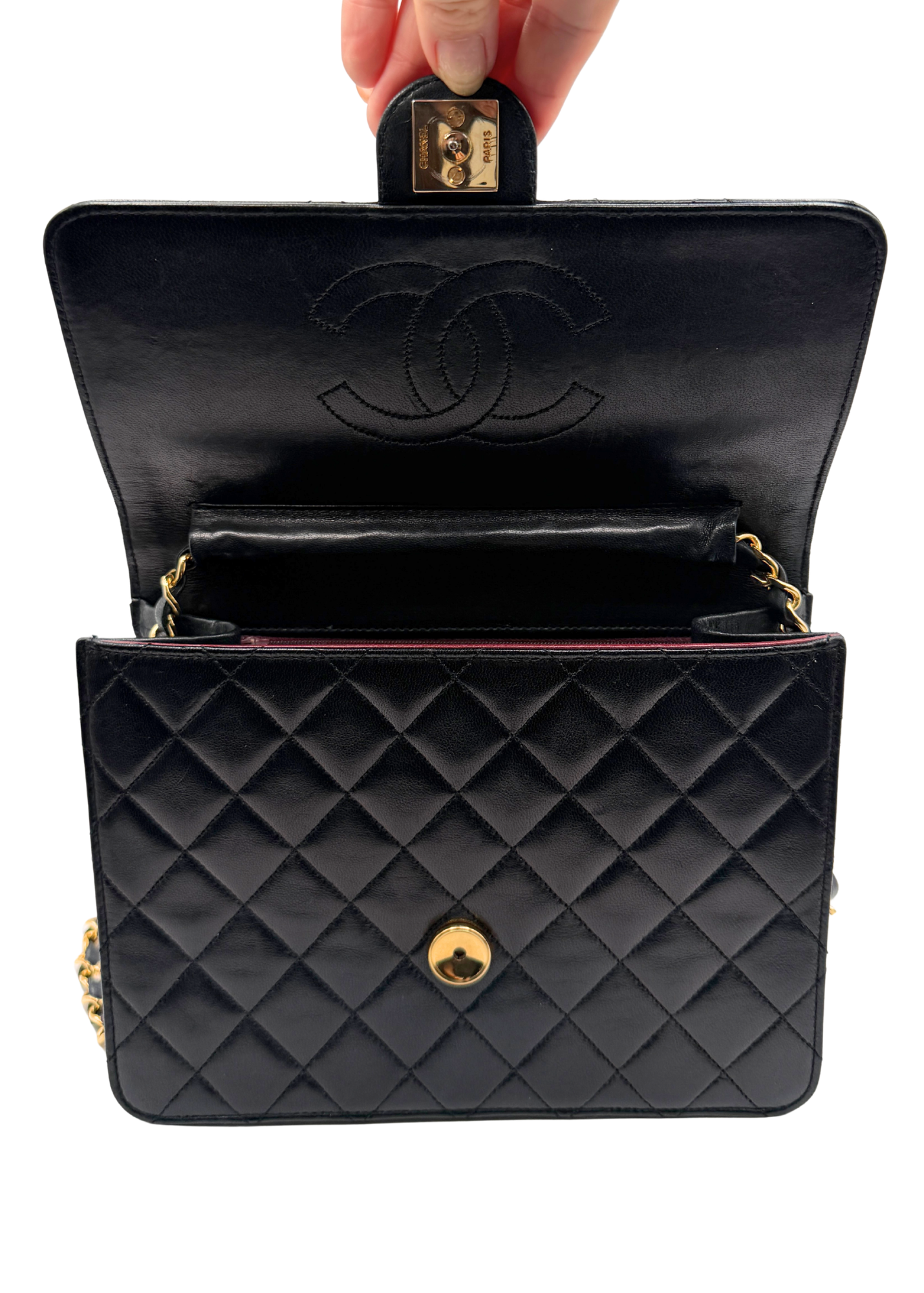 CHANEL MATELASSÉ SINGLE FLAP BAG