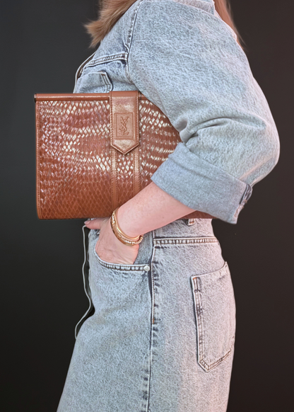 YVES SAINT LAURENT CLUTCH