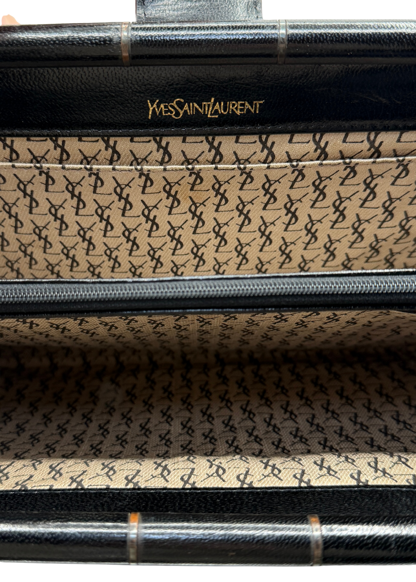 YVES SAINT LAURENT CLUTCH