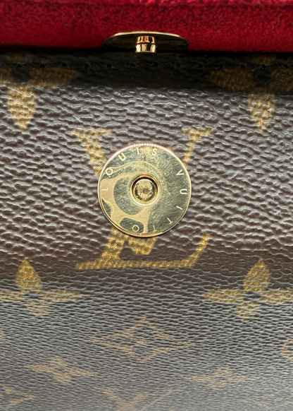LOUIS VUITTON RECITAL