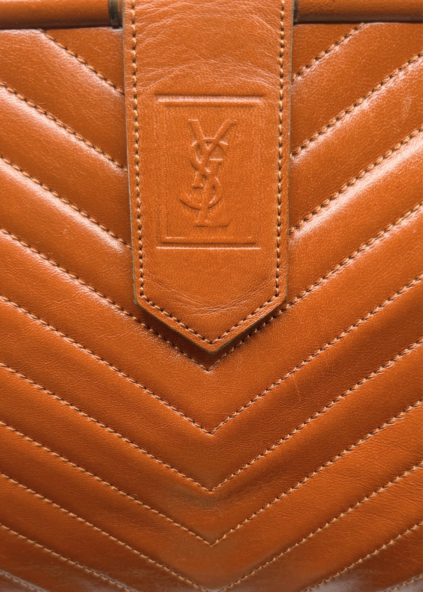YVES SAINT LAURENT CASSANDRA CLUTCH