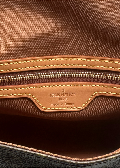 LOUIS VUITTON MINI LOOPING