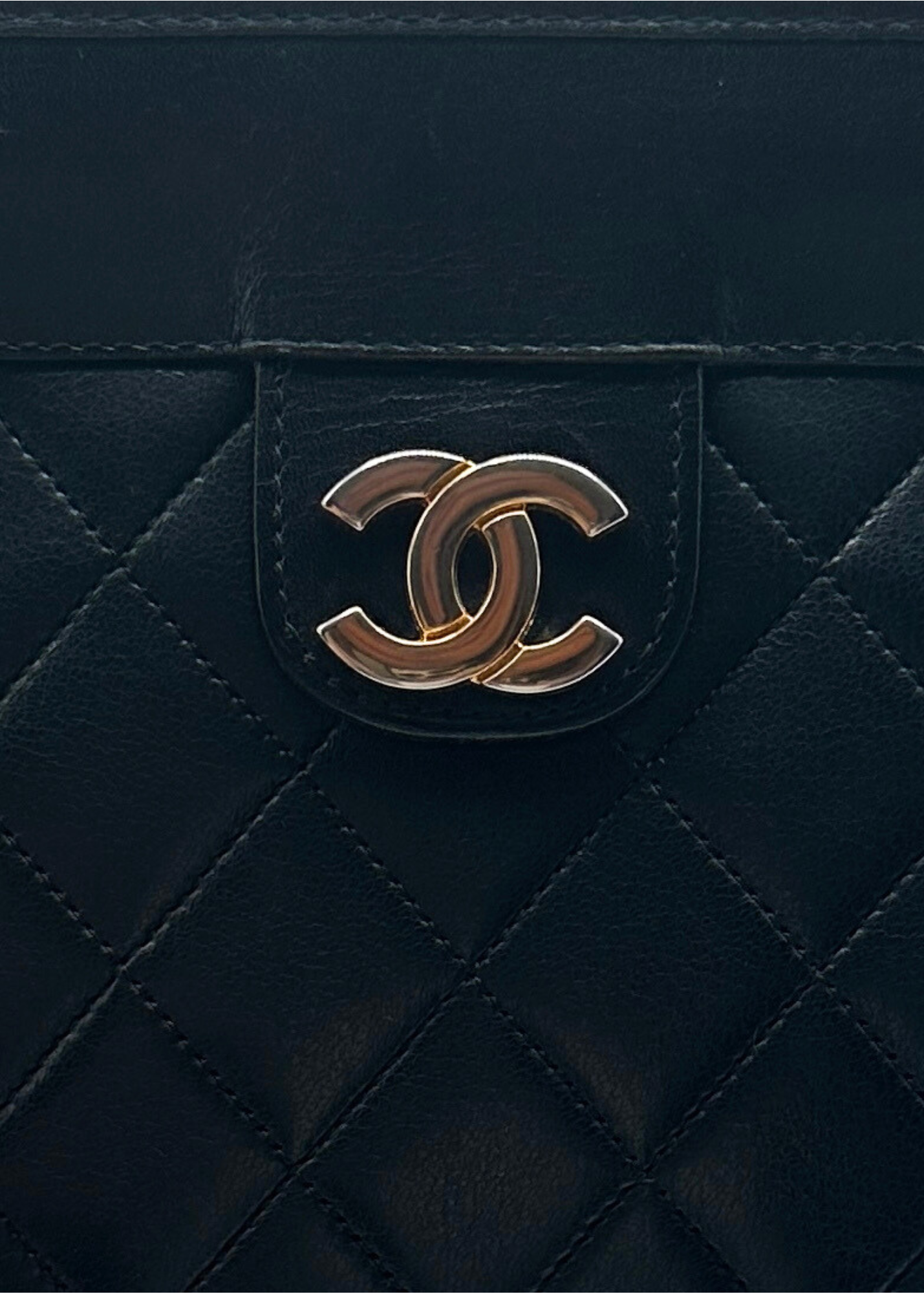 CHANEL MATELASSÉ CLUTCH