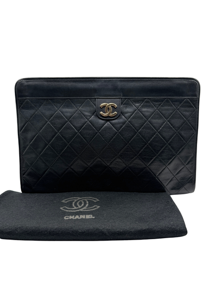 CHANEL MATELASSÉ CLUTCH