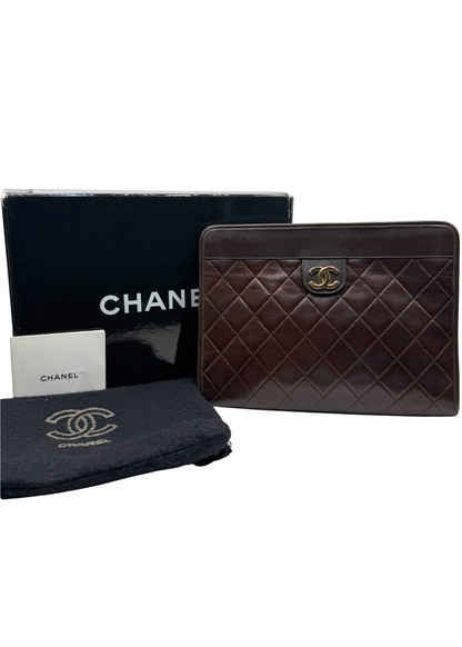 CHANEL MATELASSÉ CLUTCH