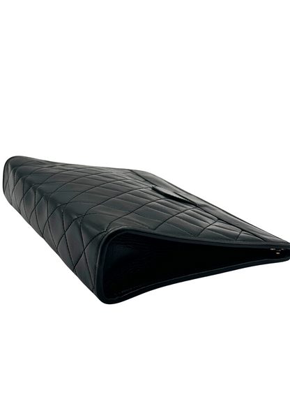 ChanelBlackQuiltedLeatherClutch