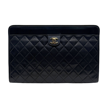 CHANEL MATELASSÉ CLUTCH