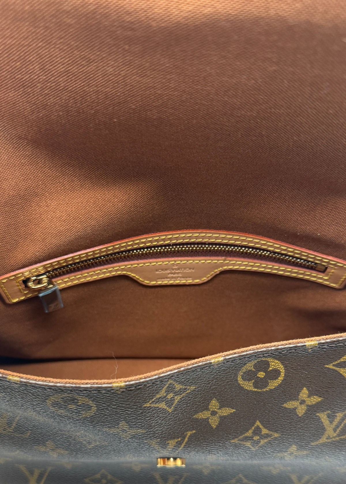 Vintage Louis Vuitton Mini Looping handbag interior brown canvas